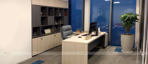 Executive Desk: The Centerpiece That Shapes the Brand Image of Financial Enterprises